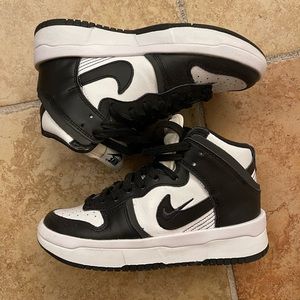 Nike dunk high up black & white